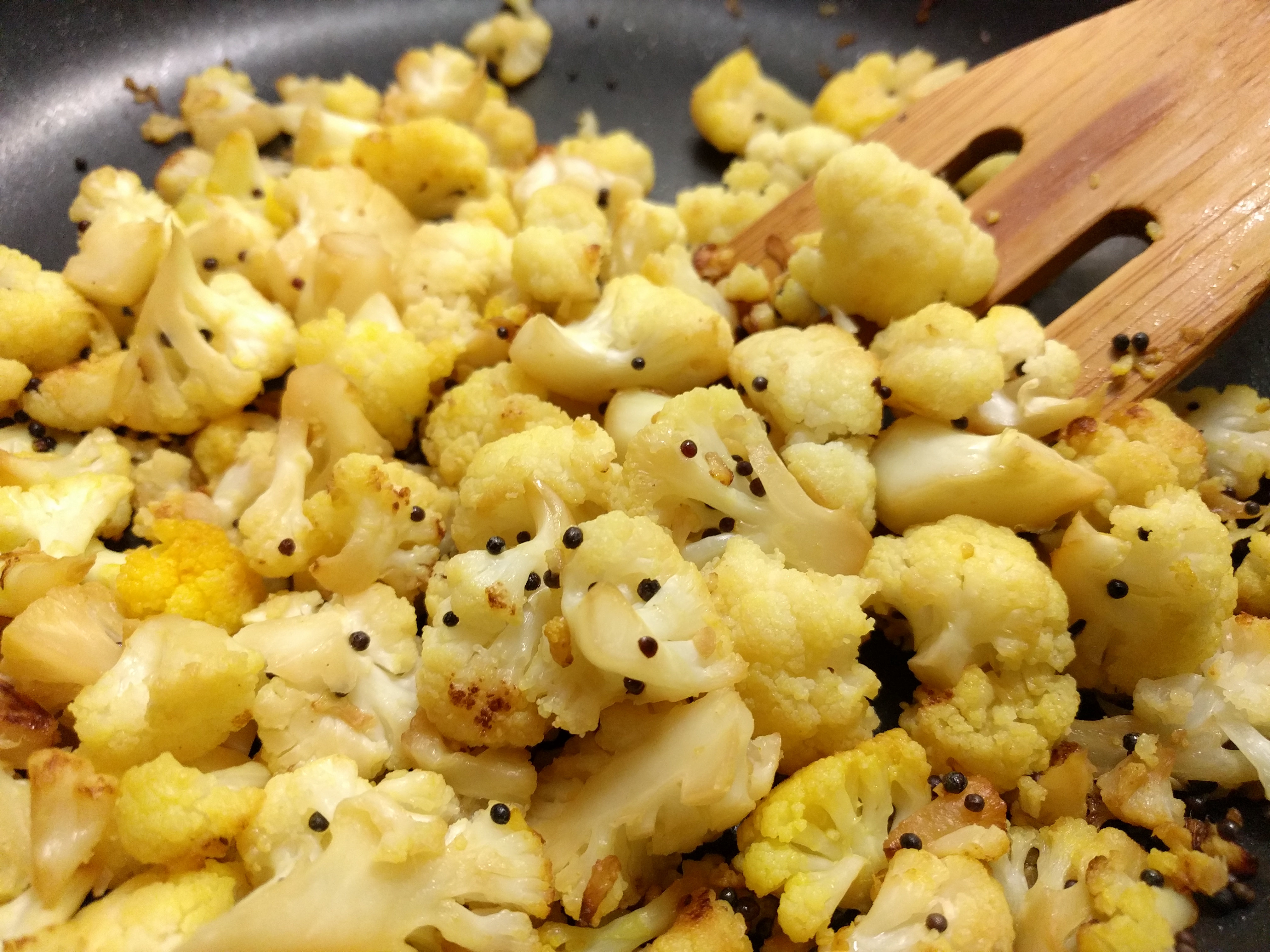 Gobi with mustard seeds