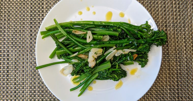 Broccolini with garlic