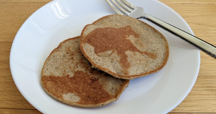 Taara’s oat and banana pancakes